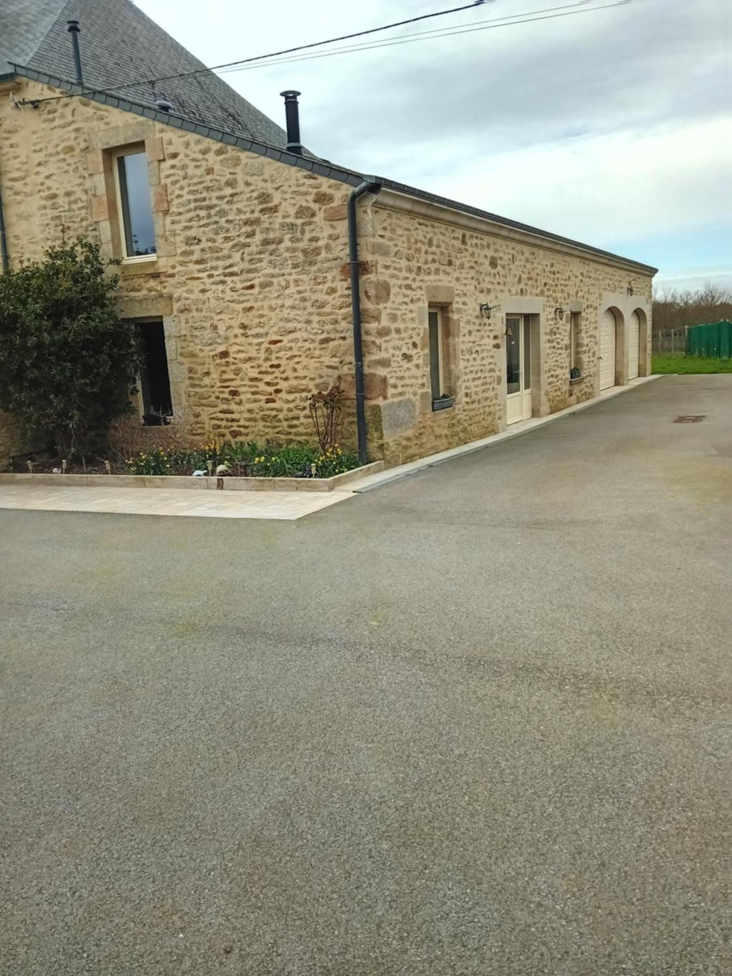 לינה וארוחת בוקר Theix Domaine De Kerbillec מראה חיצוני תמונה